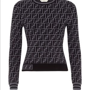 Fendi Knit worn once . Great condition